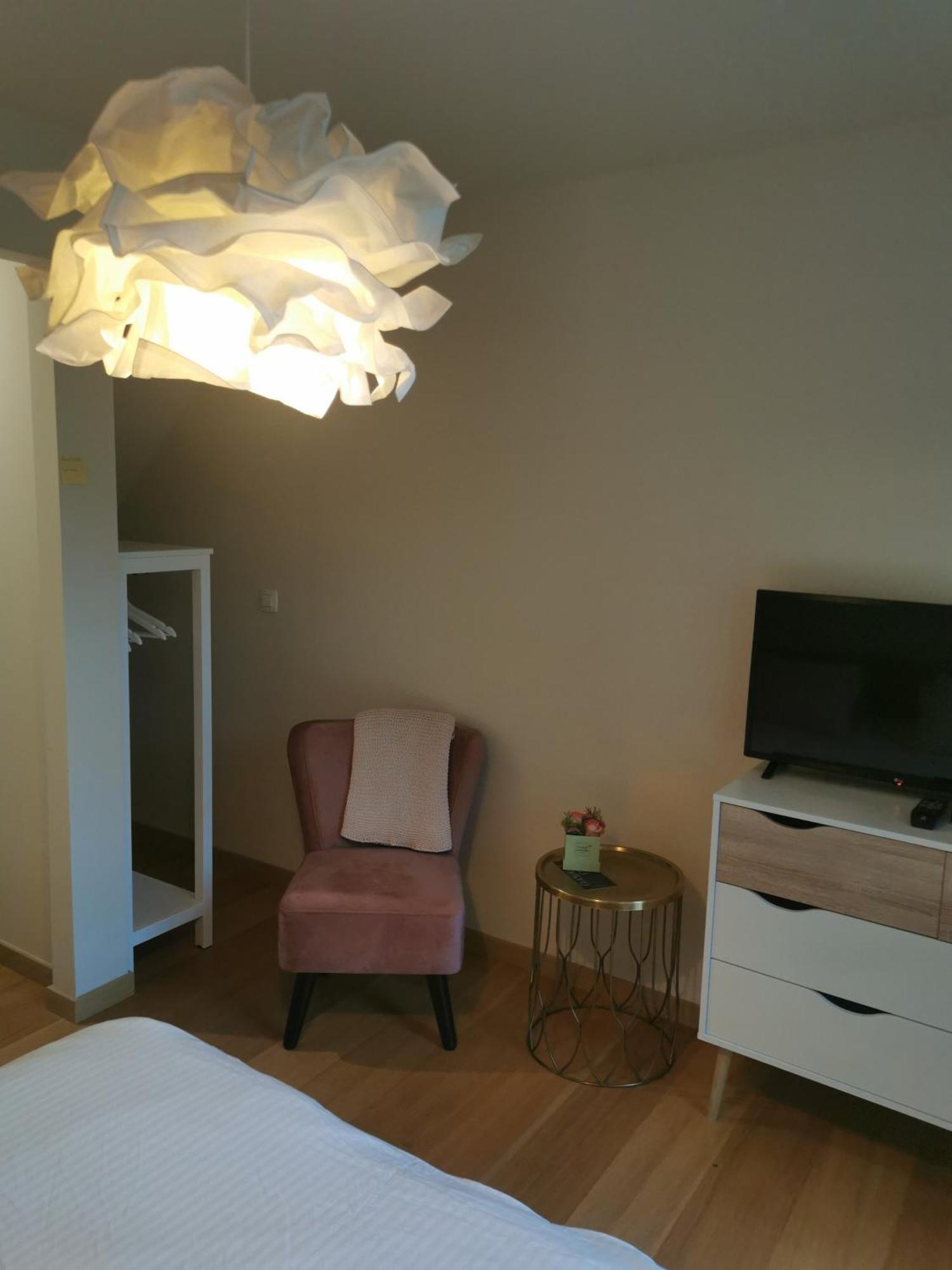 La Majolique Bed and Breakfast Ναμούρ Δωμάτιο φωτογραφία